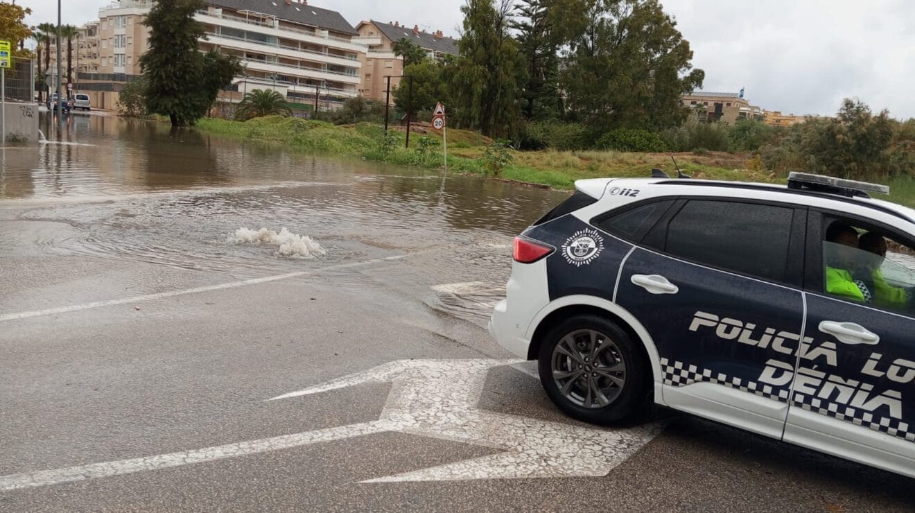 Calles de Dénia inundadas por la lluvia 2