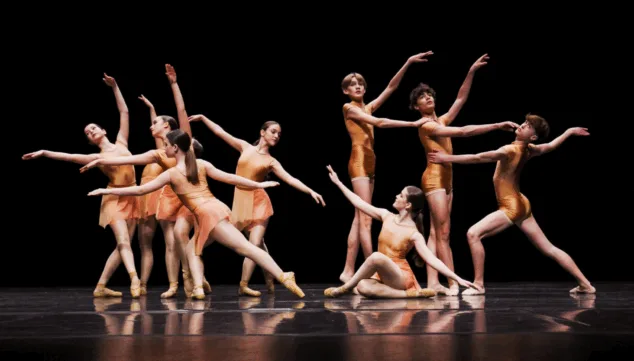 conviertete en quien siempre sonaste sobre el escenario babylon abre la matricula del curso 2025 2026