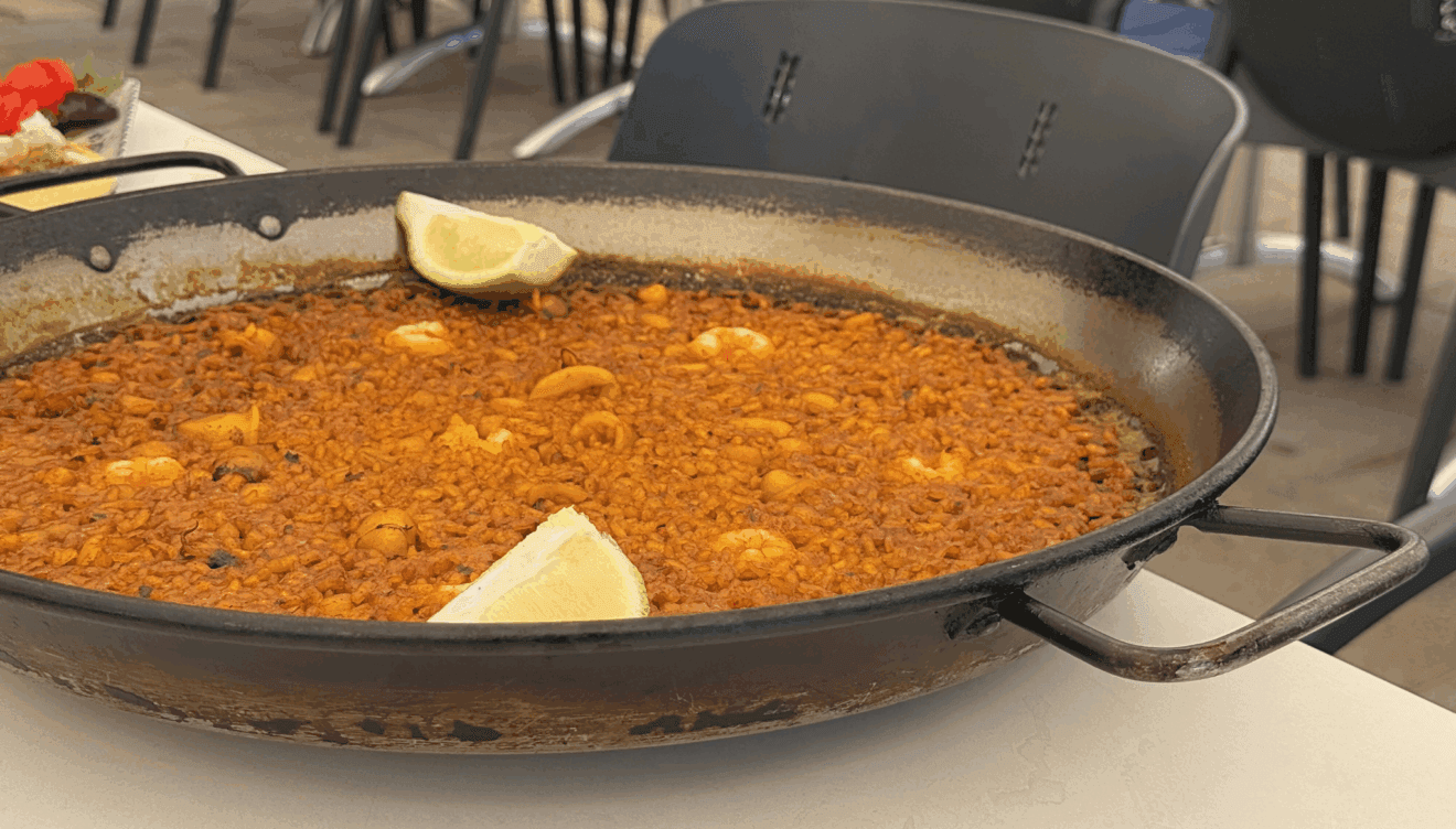 El auténtico arroz valenciano frente al mar