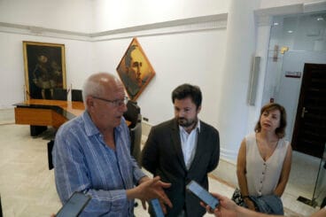 Grimalt y García atienden a los medios tras la reunión