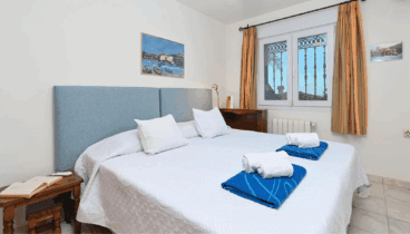 Habitación doble con decoración mediterránea
