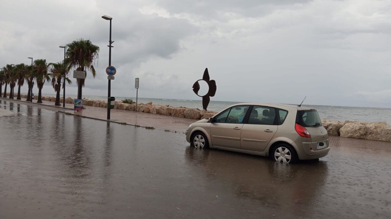 La Marineta Cassiana inundada por la lluvia 2