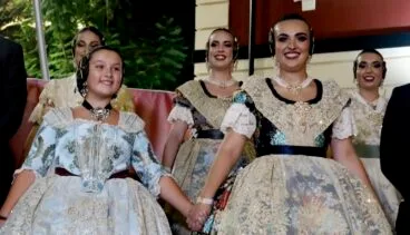 Portada Presentación de la Fallera Mayor de Dénia 2026, Paula Argudo 1