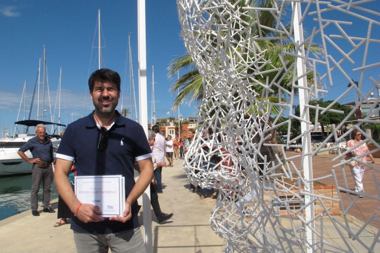 Primer premio Esculturas frente al mar
