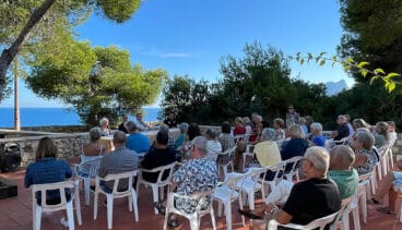 reunion en benissa con residentes extranjeros archivo