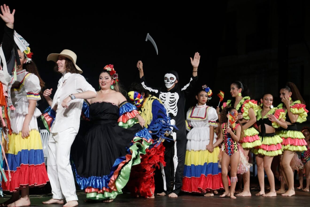 XXXII Mostra Internacional de Dansa Folklòrica de Dénia 35
