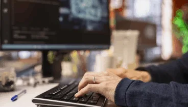 Digitale AI: gratis training in digitale vaardigheden en kunstmatige intelligentie voor kleine gemeenten.