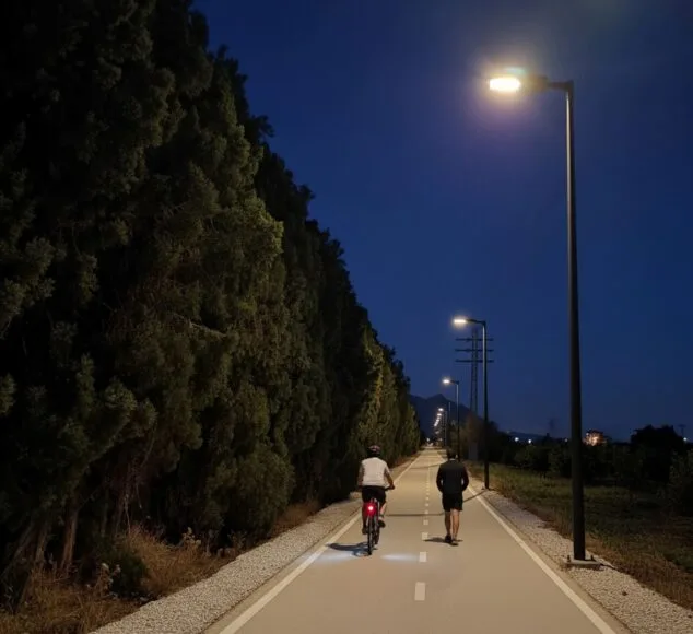 La futura Vía Verde de Dénia: 800 nuevos árboles, agua potable, estaciones de carga y máquinas para inflar ruedas 1 Imagen: El futuro de la Via Verde de Dénia