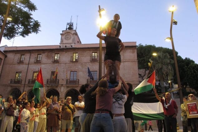 muixeranga por palestina en denia 1