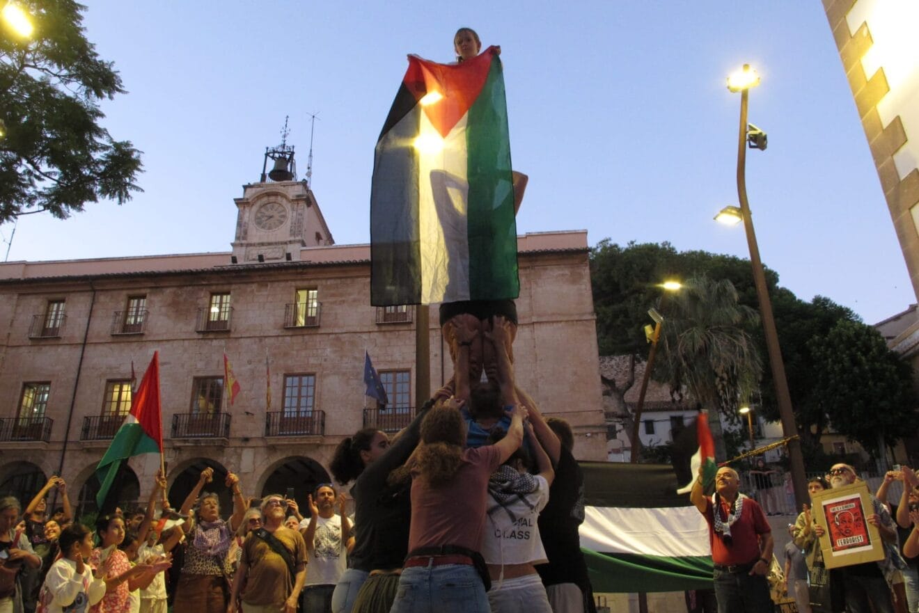 Muixeranga por Palestina en Dénia 5
