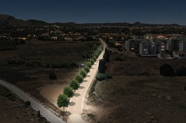 La futura Vía Verde de Dénia: 800 nuevos árboles, agua potable, estaciones de carga y máquinas para inflar ruedas 3 Imagen: Recreación de la Via Verde condicionada por la noche