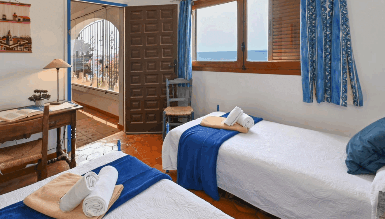 Relájate en una villa con vistas al mar