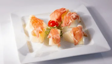 Atardeceres únicos y gastronomía con alma mediterránea