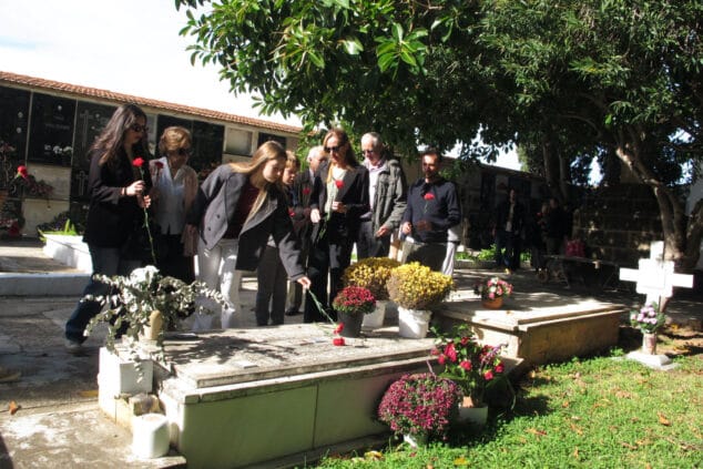 «Para que sus nombres no se borren»: Dénia rinde homenaje a los 49 republicanos fusilados en 1939 en el cementerio municipal 30 homenaje a los republicanos fusilados en denia 30