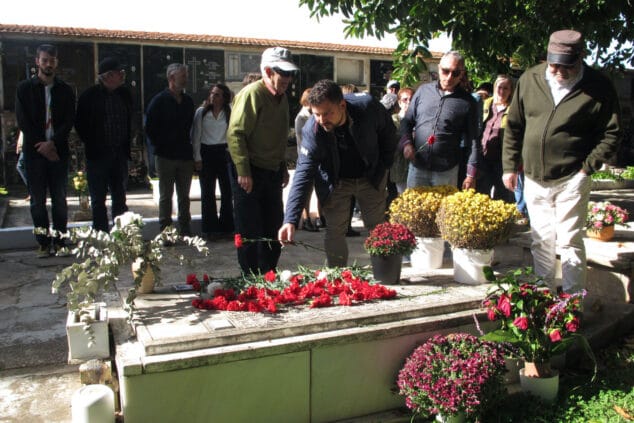 «Para que sus nombres no se borren»: Dénia rinde homenaje a los 49 republicanos fusilados en 1939 en el cementerio municipal 40 homenaje a los republicanos fusilados en denia 40