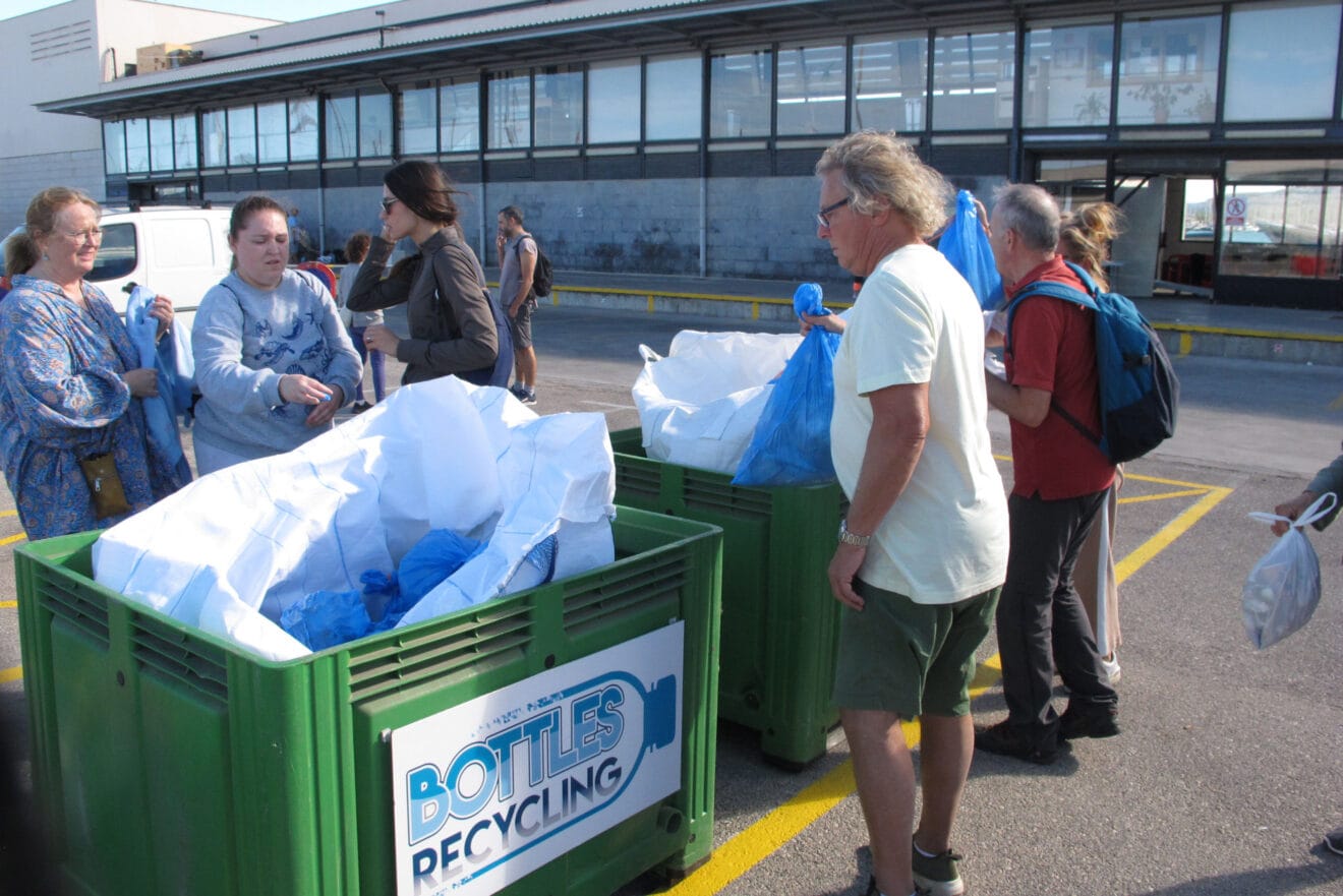 Jornada Barriendo mares en Dénia (5)