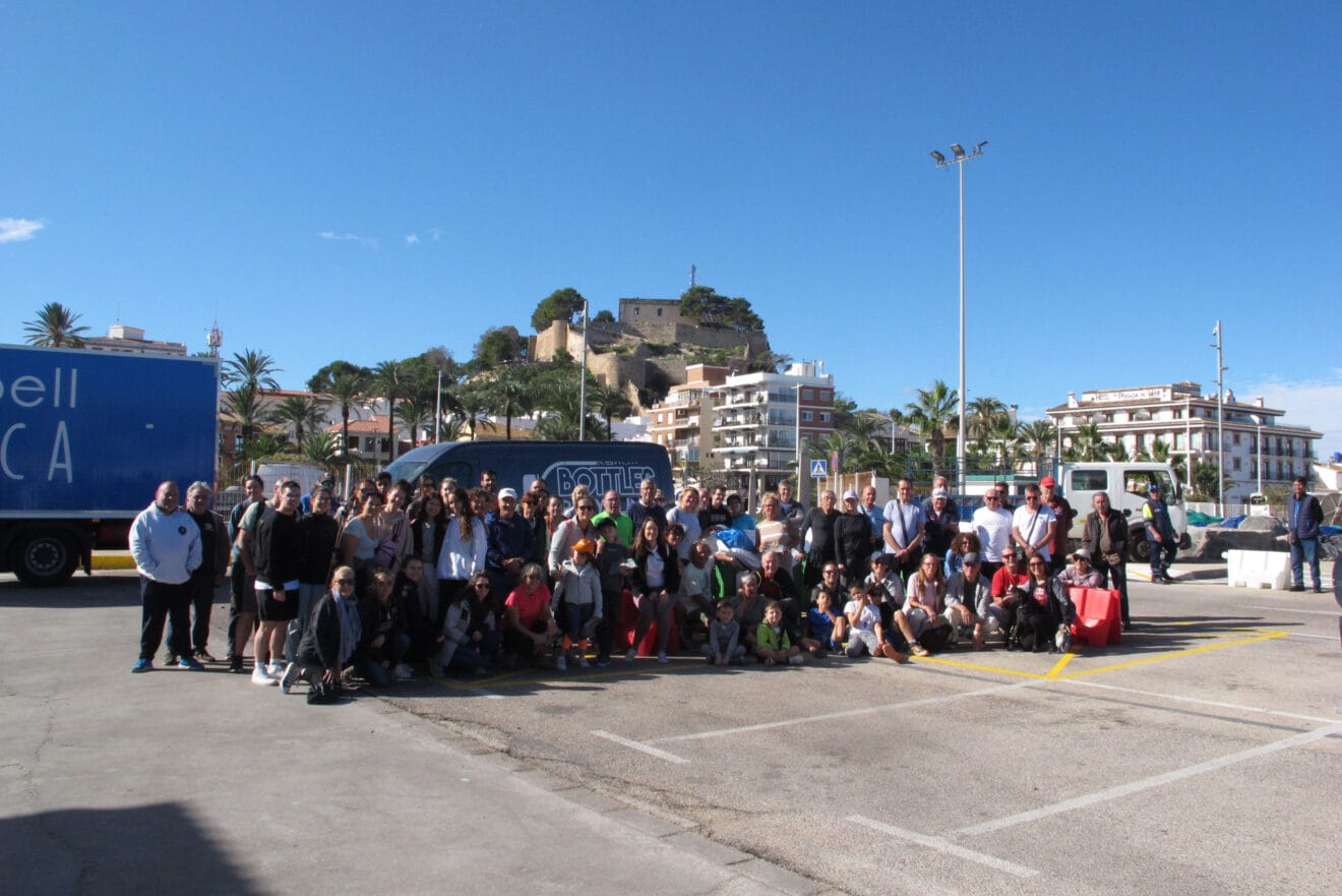 Jornada Barriendo mares en Dénia (7)