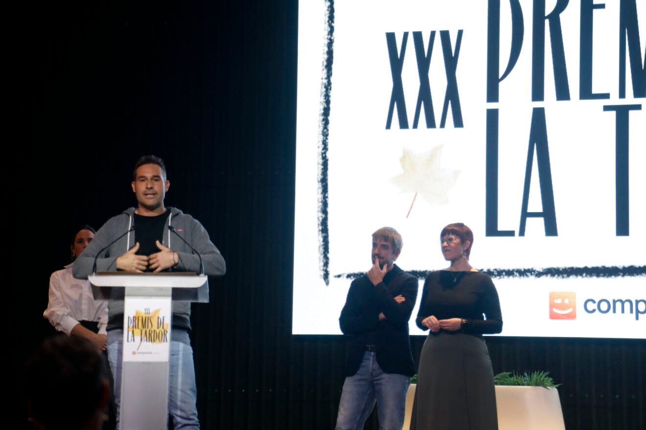 La gran noche de los Premis de la Tardor reúne talento, emoción y reivindicación en Dénia 58