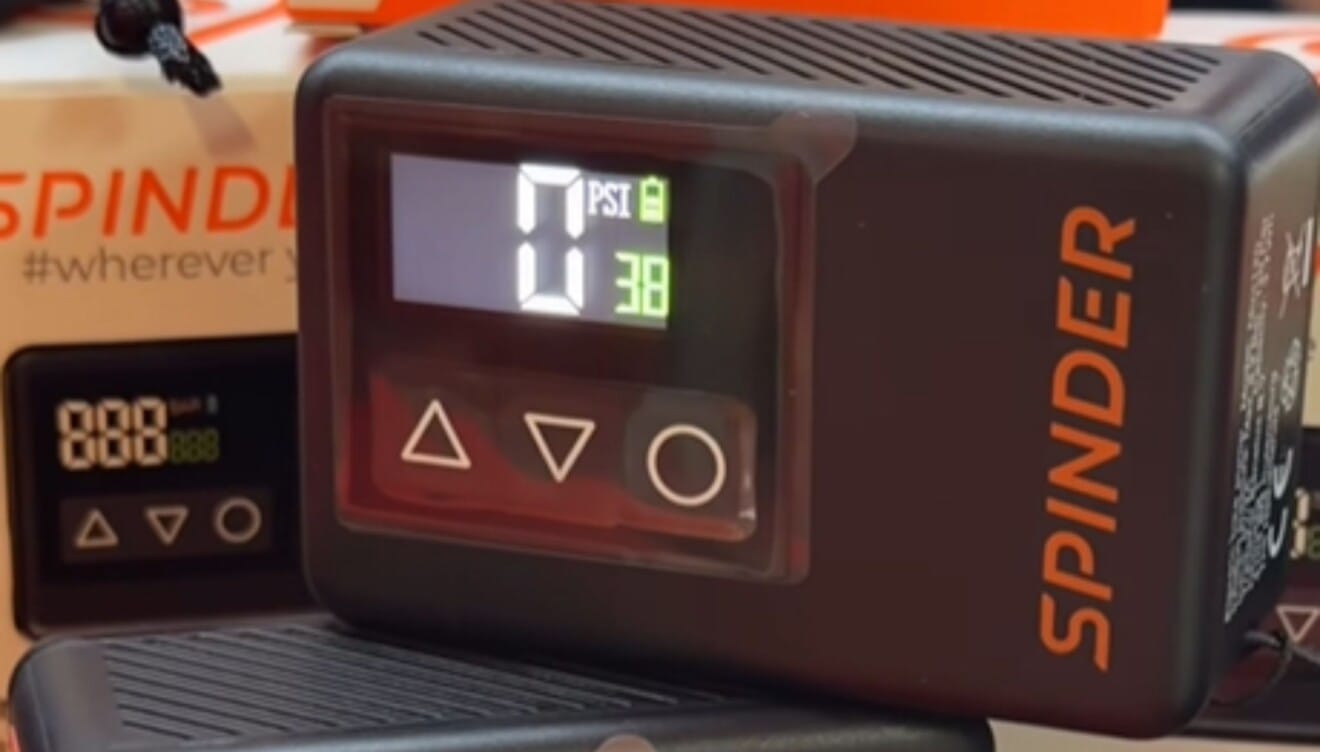 Compresor eléctrico portátil con linterna LED