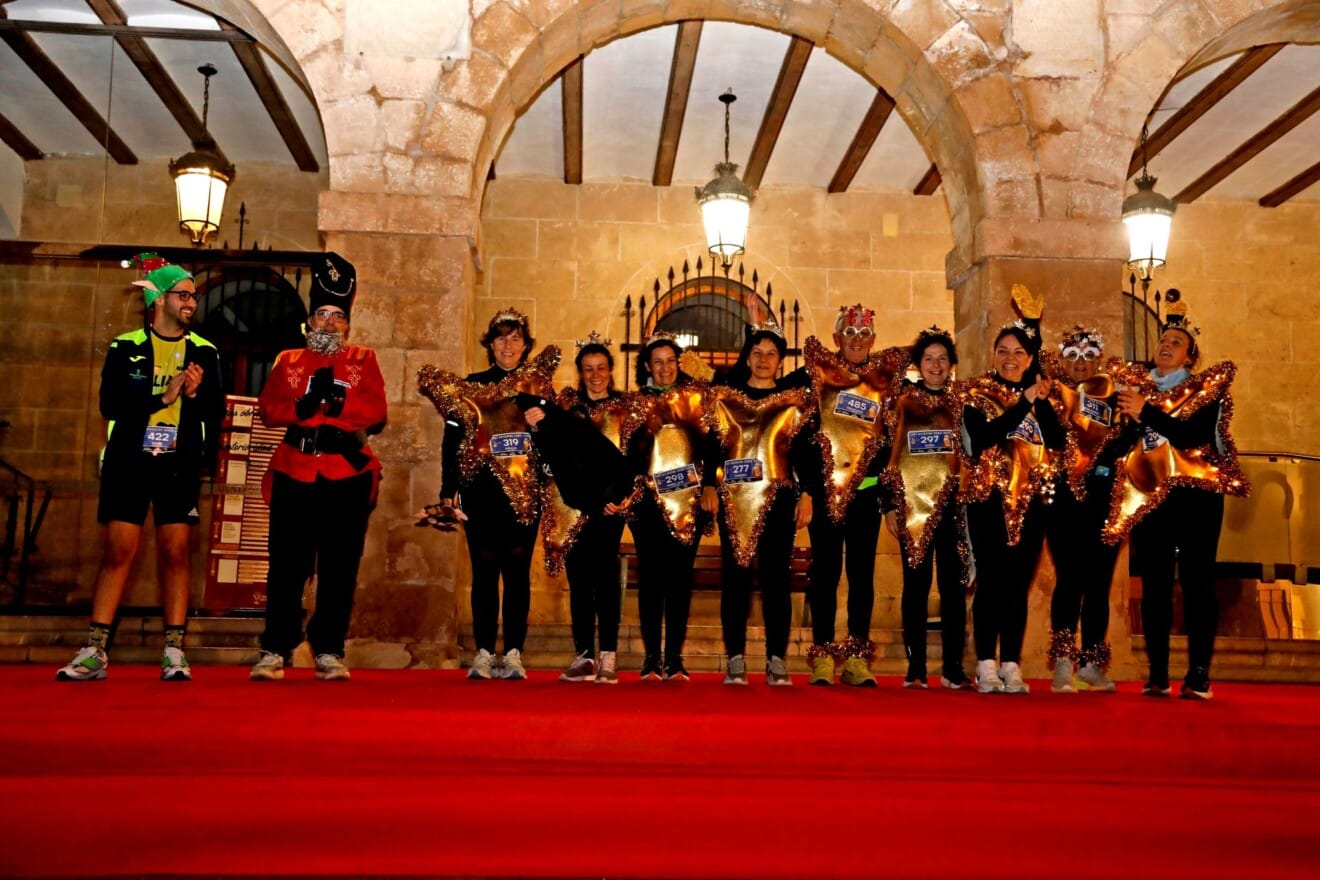 El Soldado Británico y Estrelles del CE Llebeig de Xàbia ganadores a los mejores disfraces
