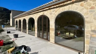 luz natural y aislamiento en la reforma de un riu rau