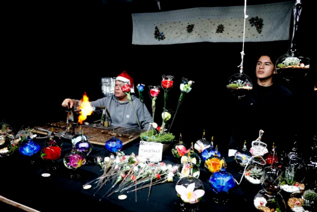 El Mercat de Nadal de Dénia arranca con novedades, pero aún hay detalles sin terminar 12 mercat de nadal de denia 2025 14