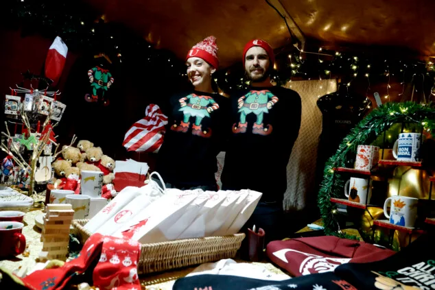 El Mercat de Nadal de Dénia arranca con novedades, pero aún hay detalles sin terminar 24 mercat de nadal de denia 2025 30