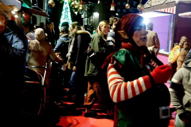 El Mercat de Nadal de Dénia arranca con novedades, pero aún hay detalles sin terminar 6 mercat de nadal de denia 2025 7