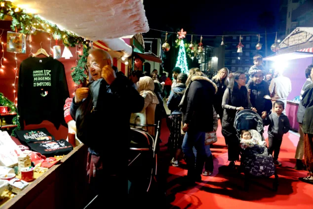 El Mercat de Nadal de Dénia arranca con novedades, pero aún hay detalles sin terminar 7 mercat de nadal de denia 2025 8