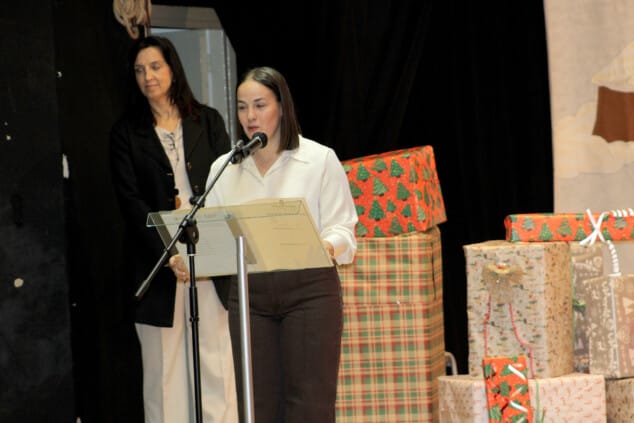 Alexandra Bukharkova, del CEIP Llebeig, gana el concurso de tarjetas de Navidad 2025 de Dénia 6 premios del concurso de tarjetas y belenes de denia 2025 06