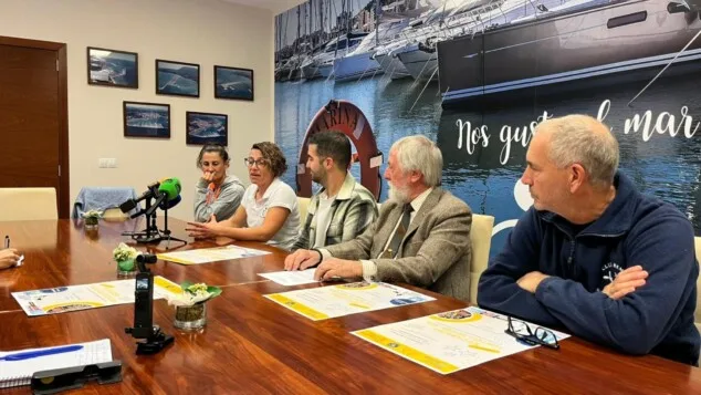 La XII Carrera del Roscón de Dénia se celebra en apoyo a la ONG Cerebrum 1 Imagen: Rueda de prensa con todos los representantes y organizadores de la carrera