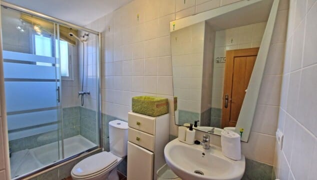 espacios amplios y bien distribuidos en esta casa de denia