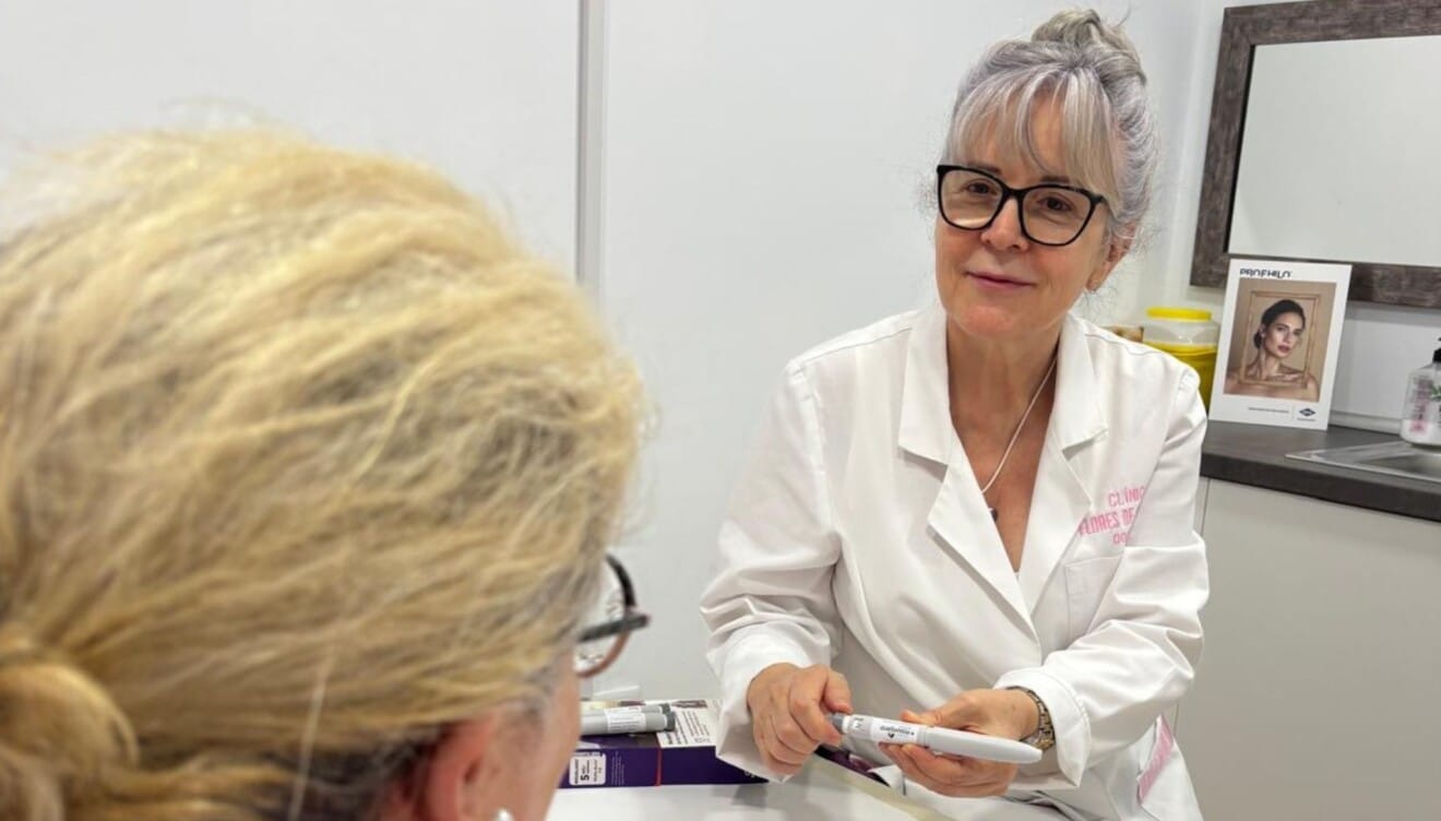 La Doctora Flores de Apodaca, experta en el manejo integral del sobrepeso y la obesidad