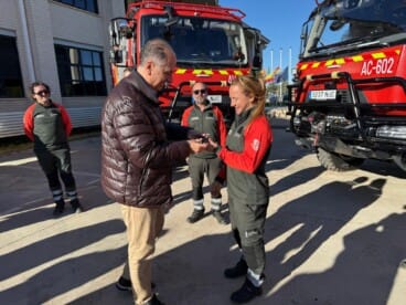 nuevos camiones autobomba para reforzar el servicio de bomberos forestales de la generalitat