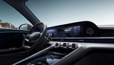 Pantalla táctil del OMODA 9 SHS con conectividad Apple CarPlay y Android Auto