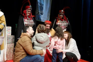 Recepción de los Reyes Magos en el Centro Social de Dénia (17)