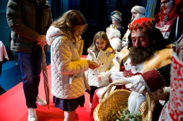 Recepción de los Reyes Magos en el Centro Social de Dénia (39)