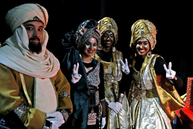 recepcion de los reyes magos en el centro social de denia 6