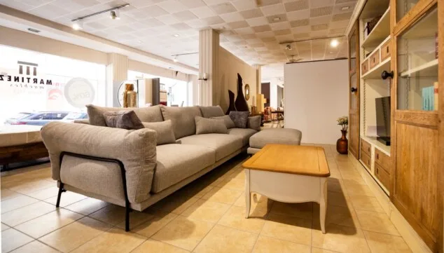¡Hasta un 60% de descuento en Muebles Martínez! Descubre las mejores rebajas del año antes del 15 de febrero 4 sofa gris de alta calidad en muebles martinez