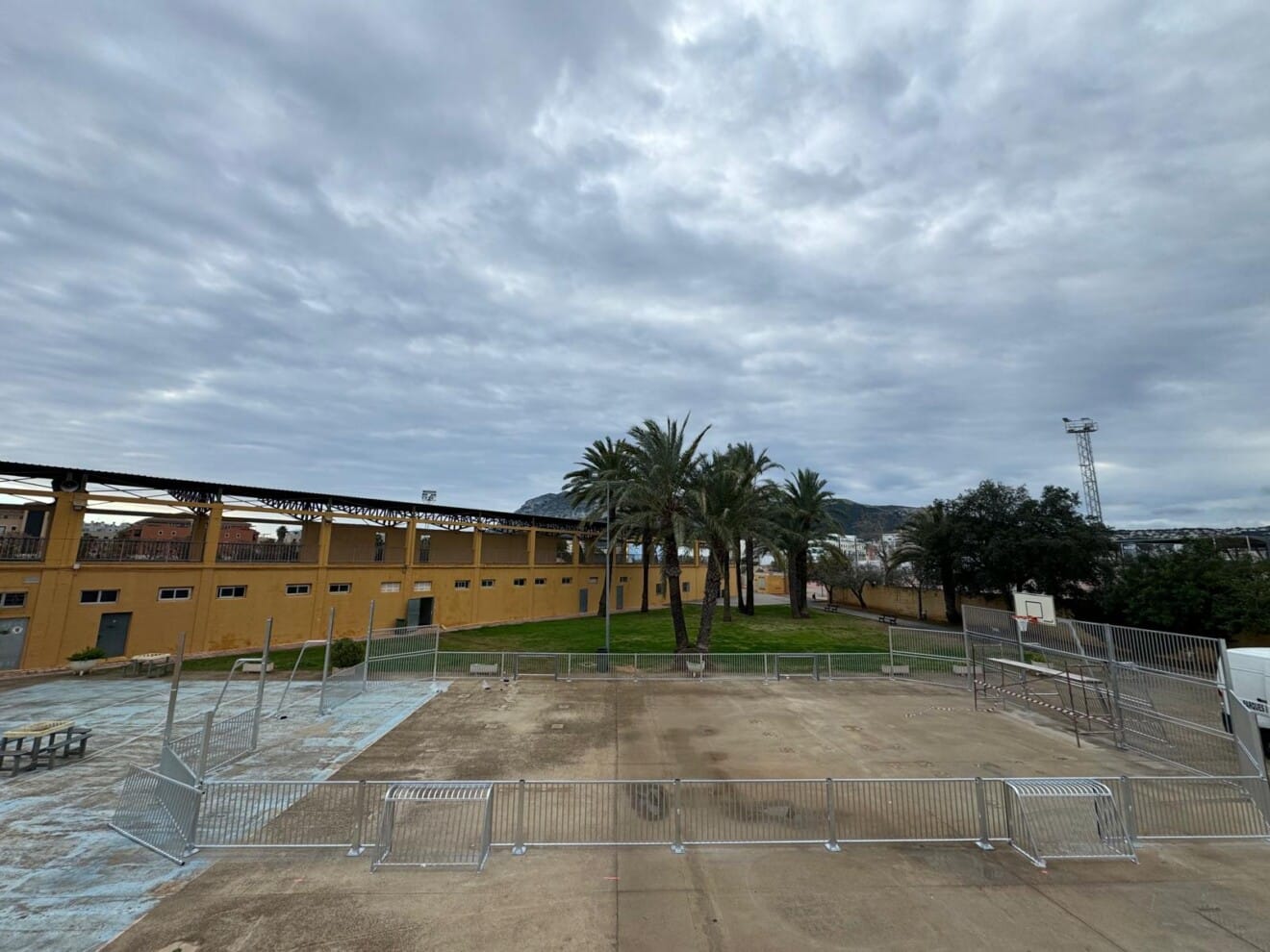 Nueva Pista polideportiva en Dénia