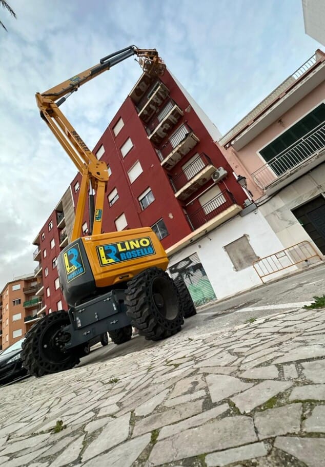 atencion personalizada en ferreteria en la xara y denia