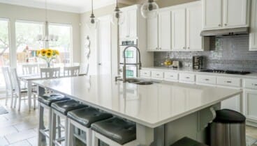 Cocina moderna con distribución eficiente