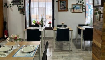 Dónde comer auténtica cocina mediterránea en Dénia Restaurante La Bahía