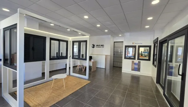 Imatge: Pèrgoles bioclimàtiques per a terrasses i jardins