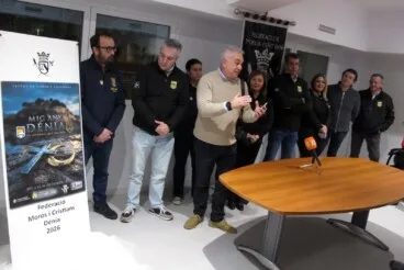 Presentación del programa y el cartel del Mig Any de Moros y Cristianos 2026 de Dénia (12)