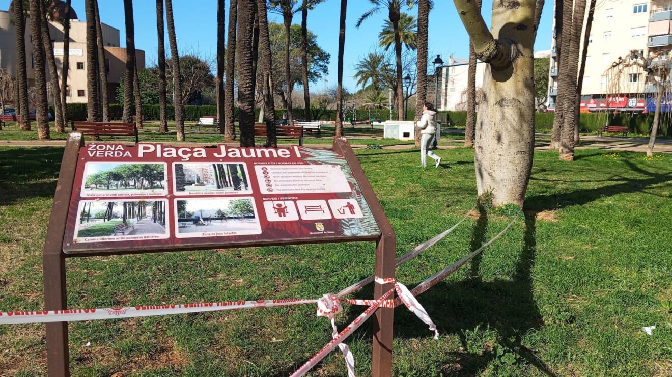 Suspensiones en cadena en Dénia por el temporal de viento