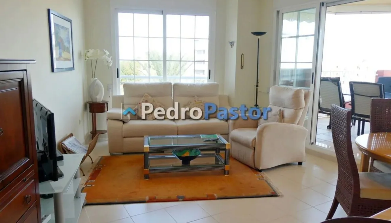 Apartamento familiar en Las Marinas con excelente ubicación