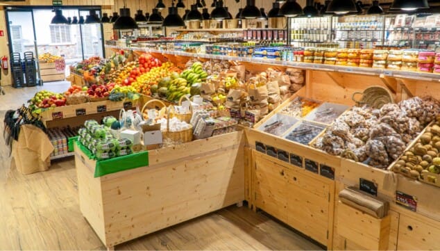 apuesta por alimentos frescos y productores locales en valencia