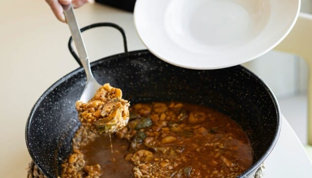 arroces mediterraneos elaborados al momento en el restaurant noguera