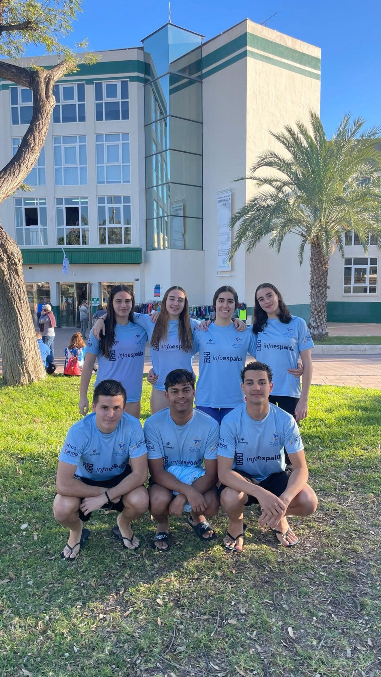 Nadadores del Club Natació Dénia en el campeonato autonómico de Elche